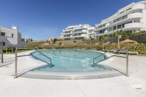 Kevin - Pool, Garden, Terrace & Beach